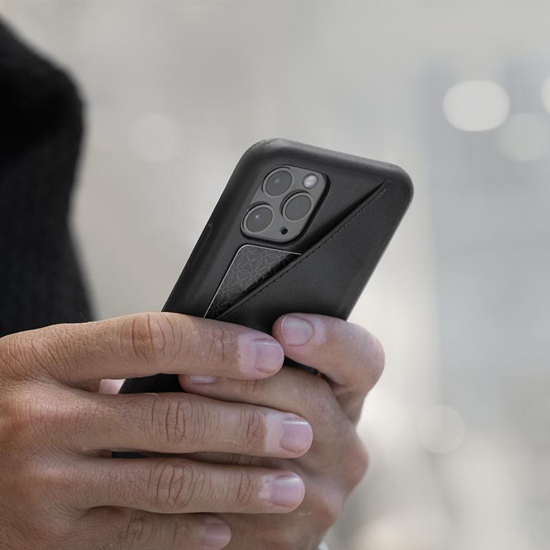 Native Union - Clic Card (iPhone 11 Pro) #color_black