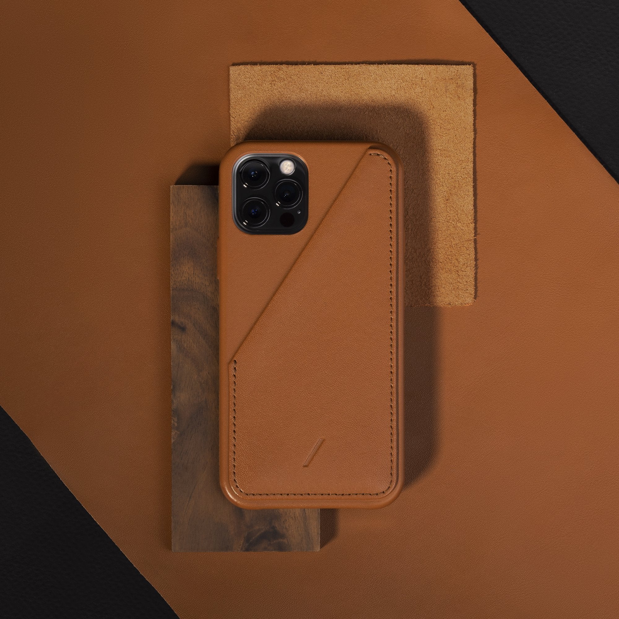 Native Union - Clic Card (iPhone 12 Pro) #color_tan