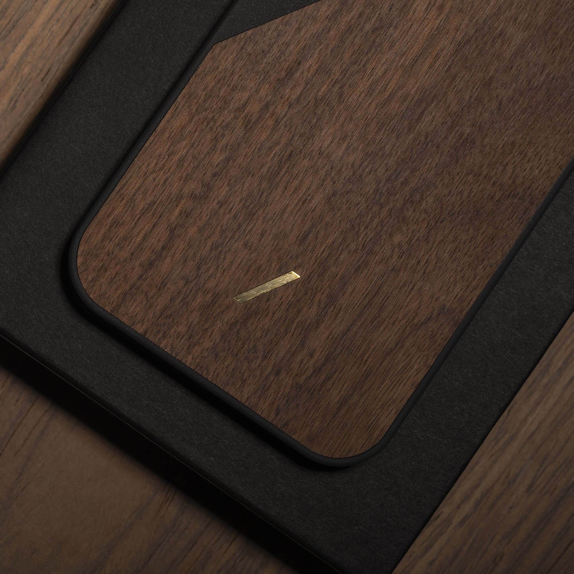 Native Union - Clic Wooden (iPhone 12 Pro Max) #color_black