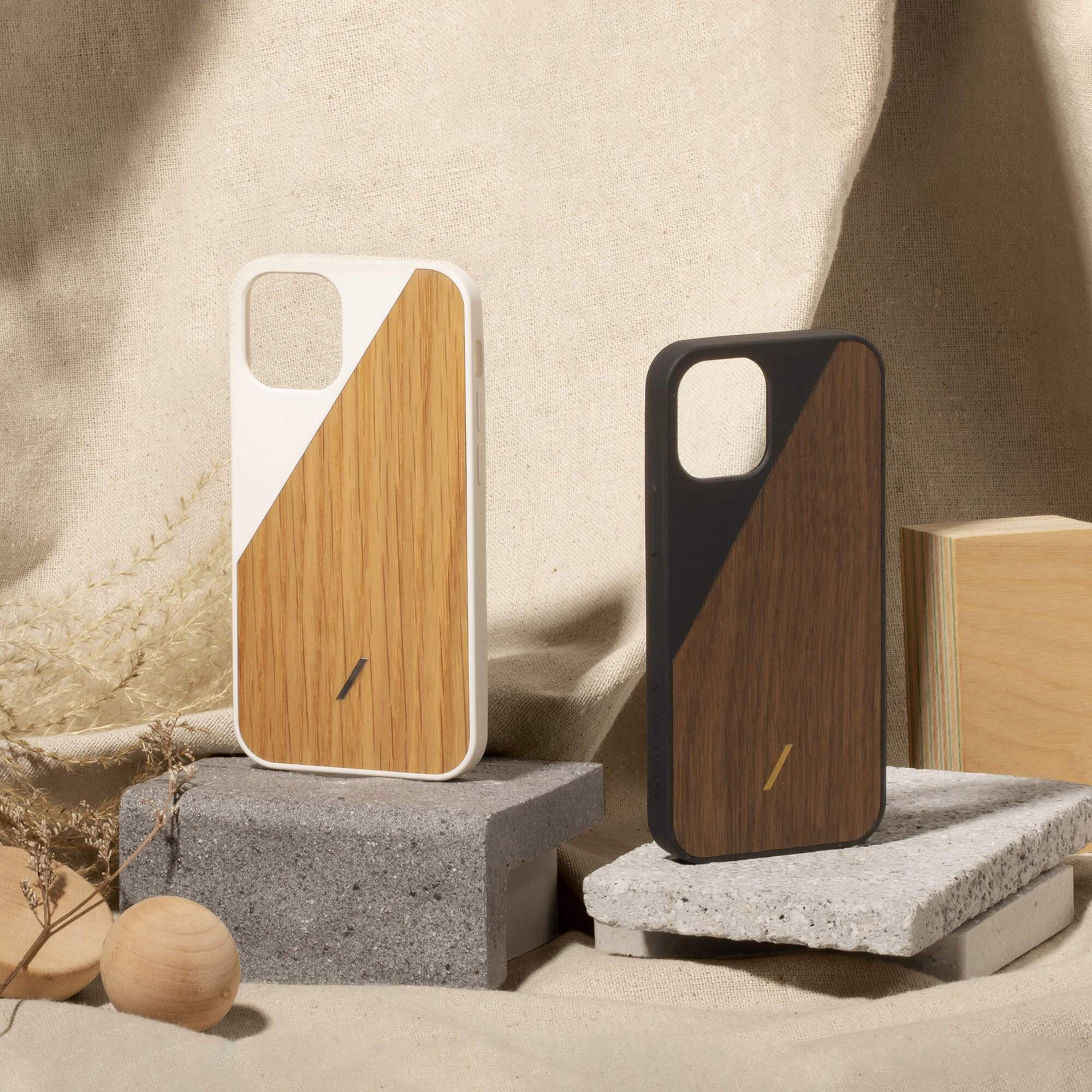 Native Union - Clic Wooden (iPhone 12 Pro Max) 